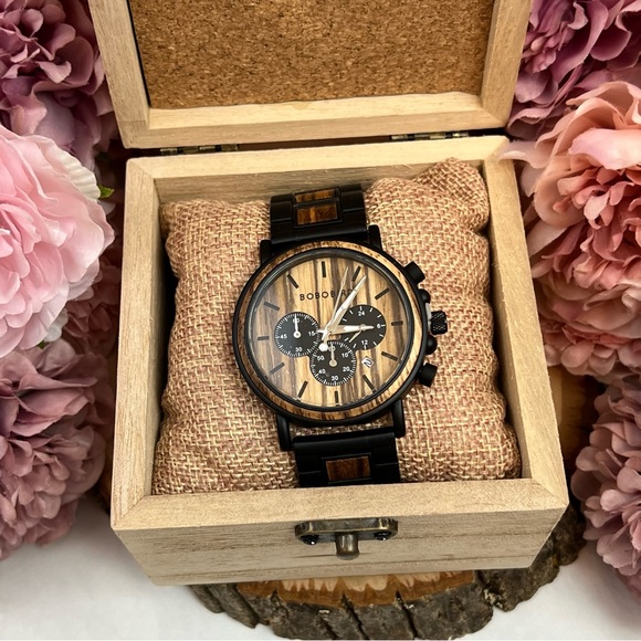 Luxury Zebra and Ebony Wood Chronograph Military Quartz Watch - Picture 7 of 16